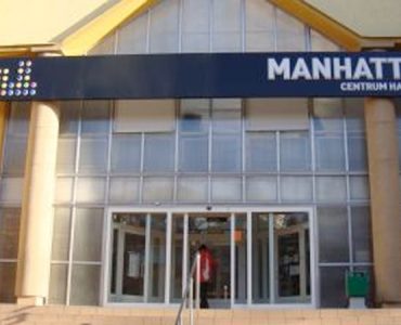 Торговый центр Manhattan в Ольштыне